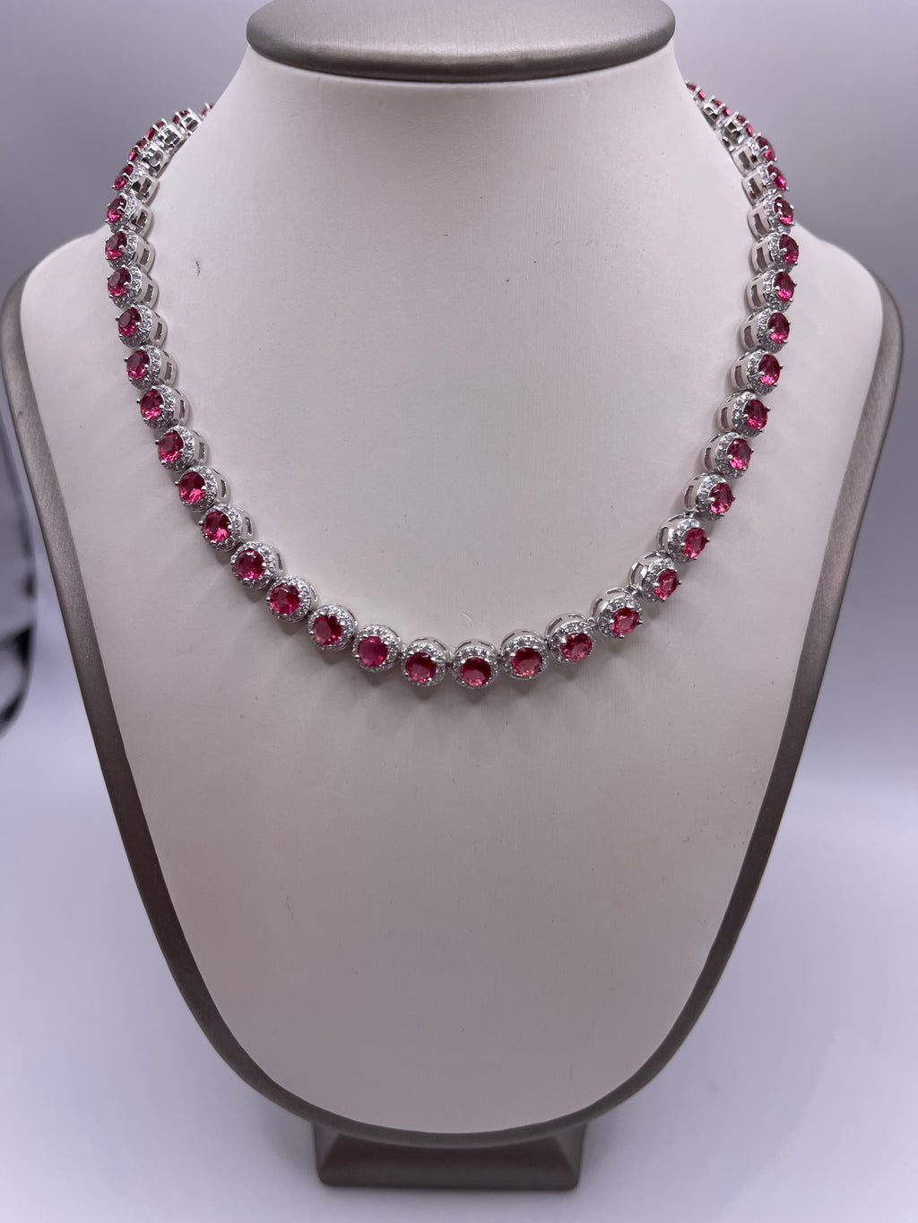 COLLANA IN ARGENTO E ZIRCONI