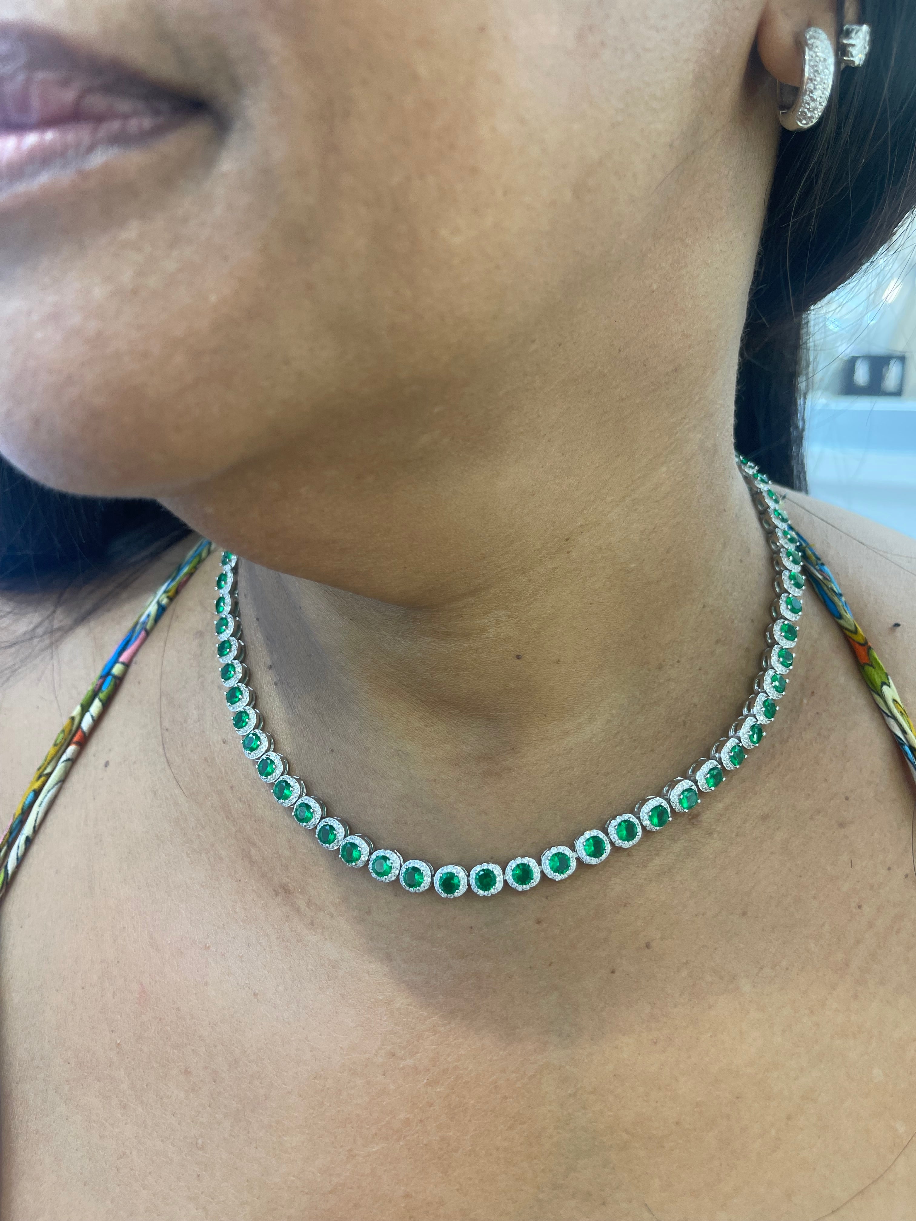 COLLANA IN ARGENTO E ZIRCONI