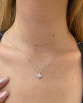 COLLANA IN ORO BIANCO E CIONDOLO DIAMANTE