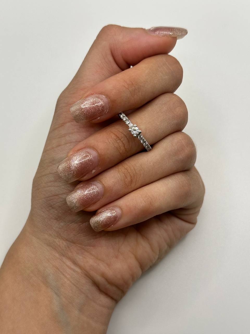 ANELLO SOLITARIO IN ORO E DIAMANTI