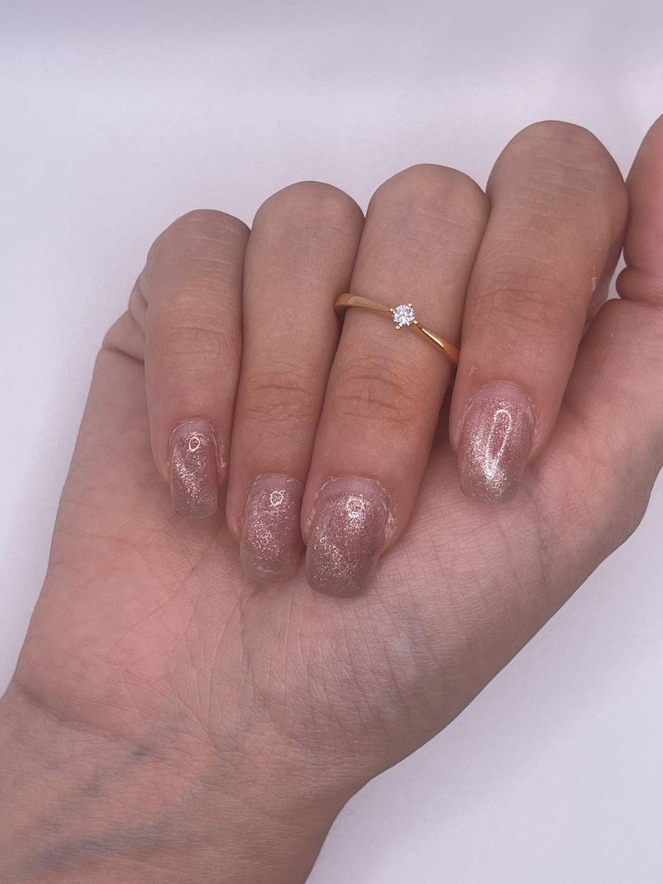 ANELLO SOLITARIO IN ORO ROSA E DIAMANTE