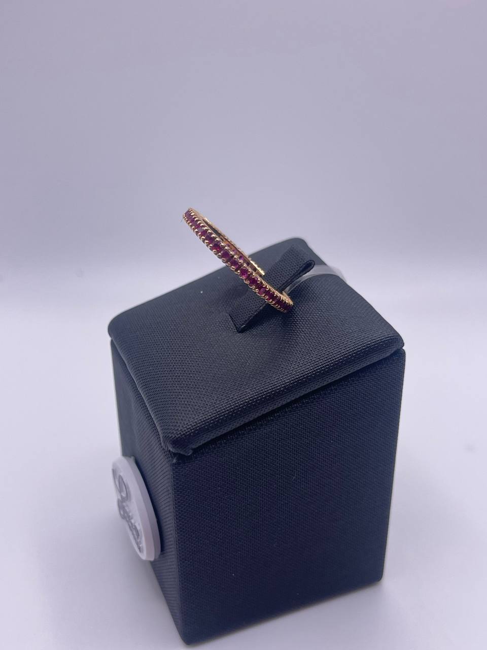 ANELLO VERETTA IN ORO ROSA E RUBINI